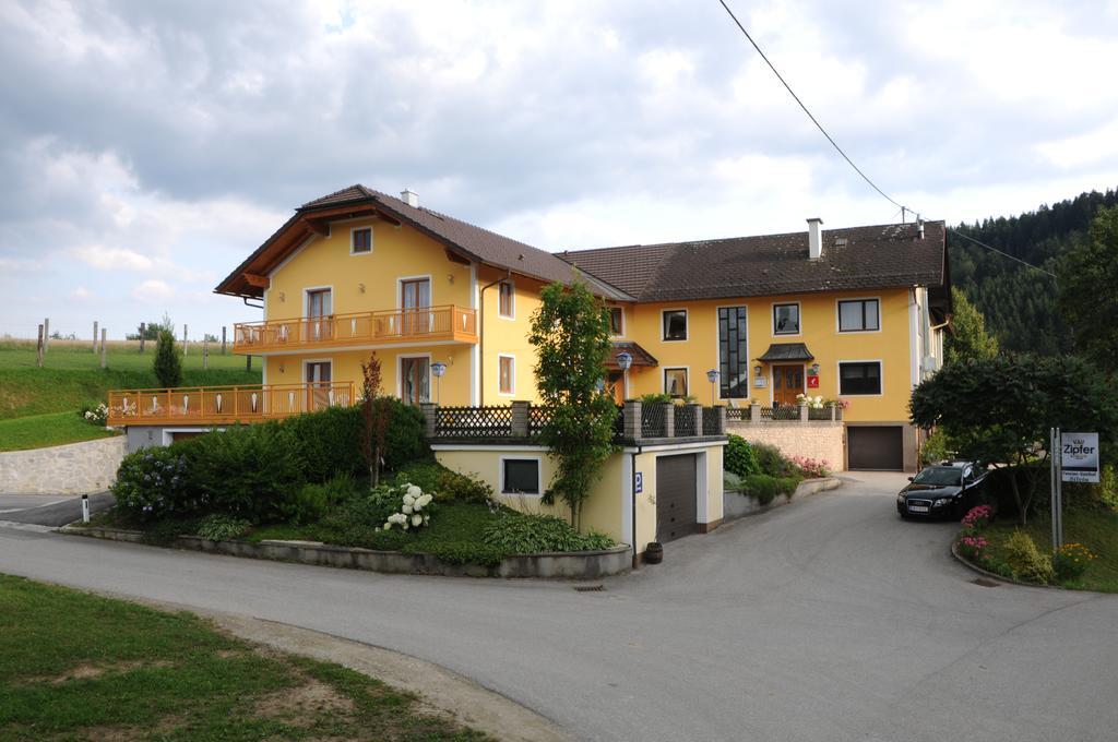 Gasthof-Pension Silvia Haibach ob der Donau المظهر الخارجي الصورة